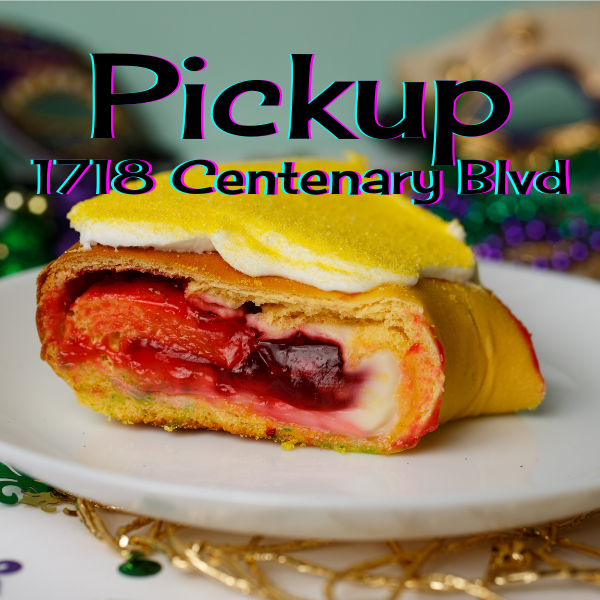 Strawberries 'n' Cream Cheese Filled King Cake Lilah's Bakery